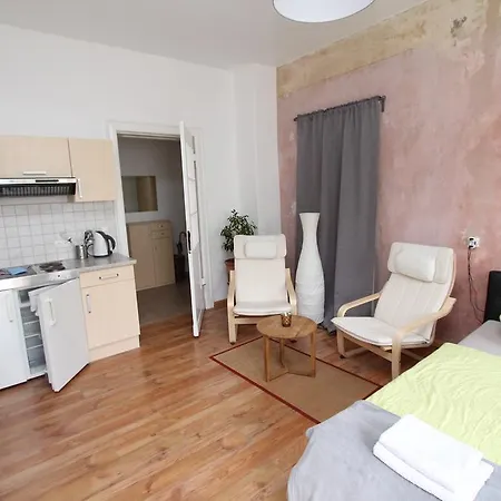 Apartment Kunsthaus Kurgan *